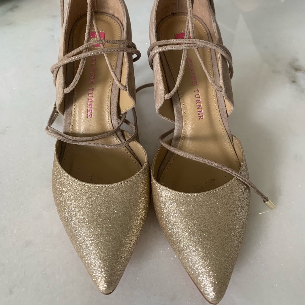 Worn once ELAINE TURNER gold and suede pumps 6.5